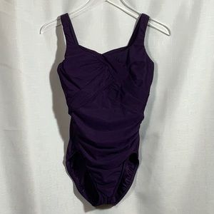 Lands’ End Slendersuit Carmella Tummy Control One Piece Swimsuit